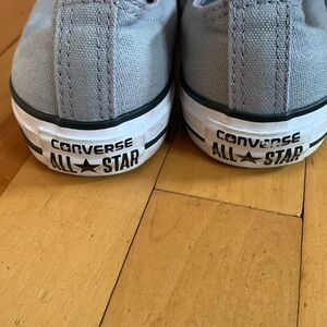 Converse US 6 - grey canvas outside (purple inside with pink tongue)